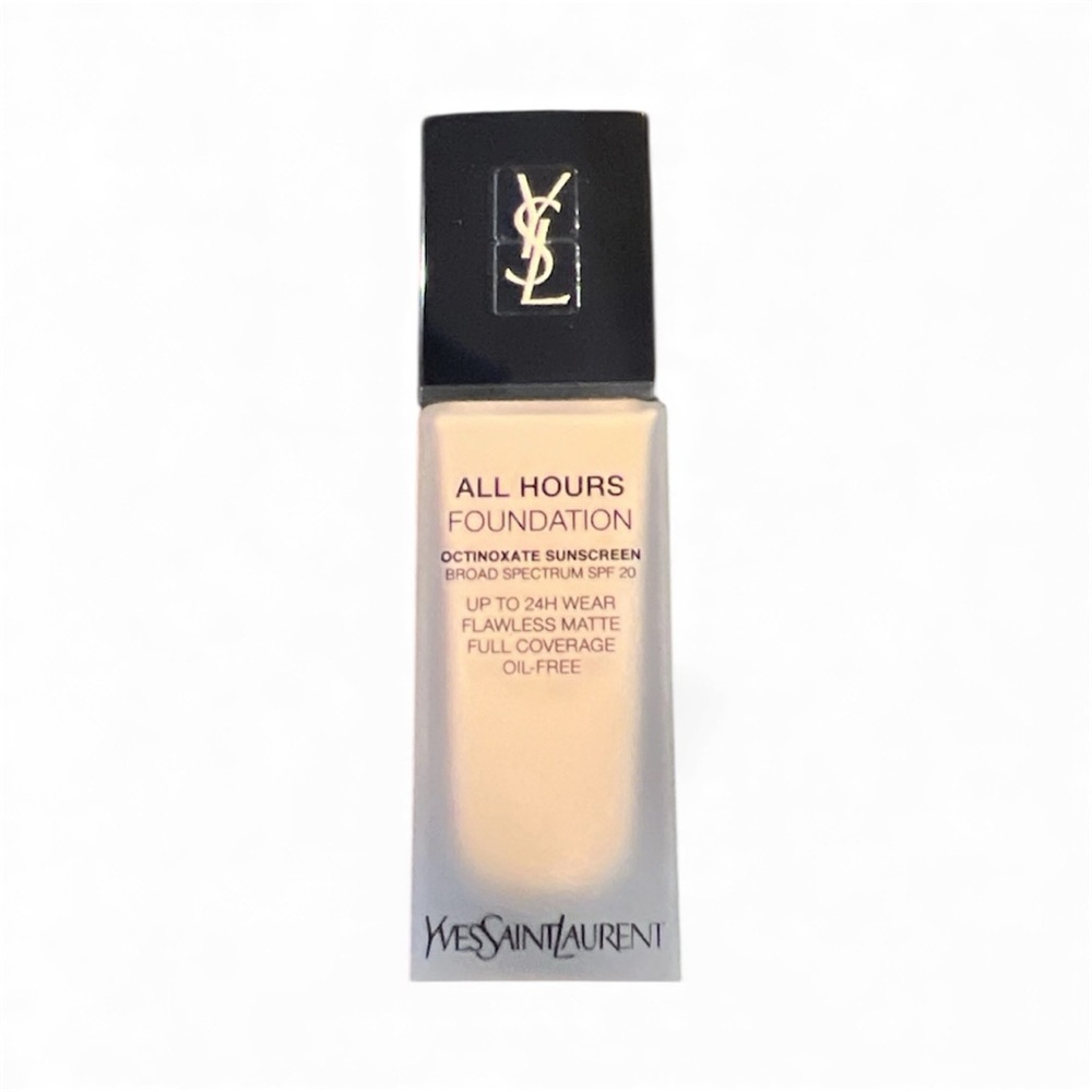 Yves Saint Laurent All Hours Foundation -  BD30 warm almond